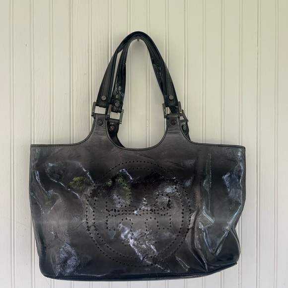 Tory Burch Bombe Gray Patent Leather Medium Tote - Picture 1 of 6